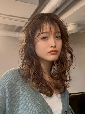 ウェーブパーマ/レイヤーカット/顔周りカット/ウルフカット