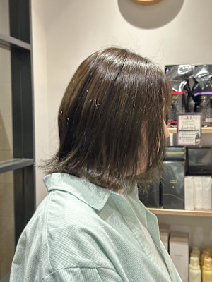 オリーブ強めオリーブカラー