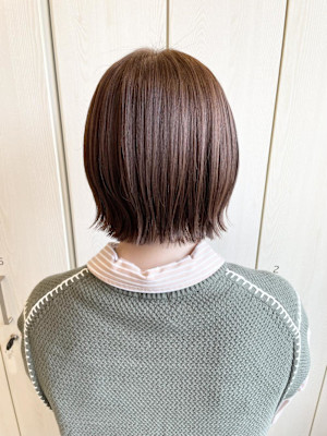ぱつっとボブ/切りっぱなしボブ/アイロンアレンジ
