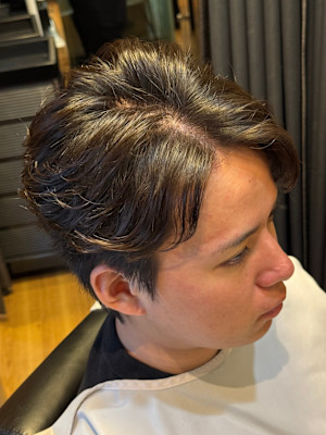 ウルフフェザーパーマスタイル