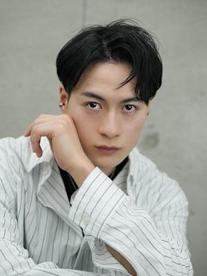 韓国ヘア センターパート 