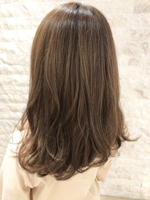 ピンクブラウン