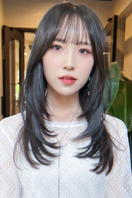 Diamondシルエット・ひし形で 小顔&美人魅せシルエット