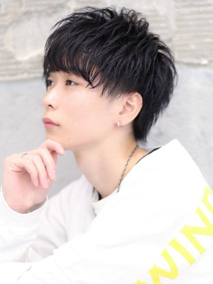 細束ナチュラルショート