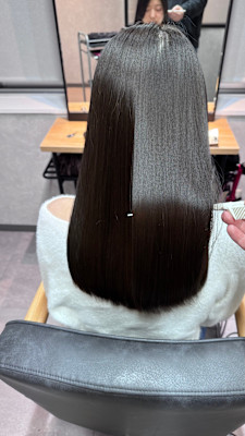 個室 髪質改善 Emily【エミリー】×スタイル