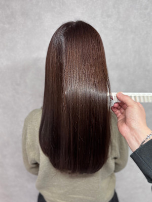 個室 髪質改善 Emily【エミリー】×スタイル