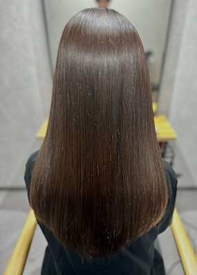 個室 髪質改善 Emily【エミリー】×スタイル