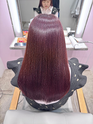 個室 髪質改善 Emily【エミリー】×スタイル