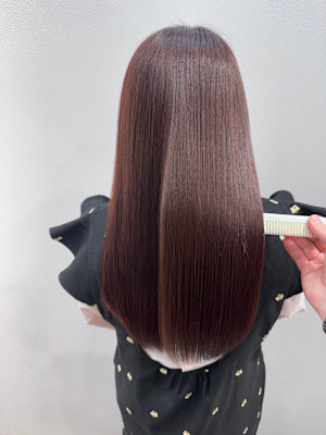 個室 髪質改善 Emily【エミリー】×スタイル