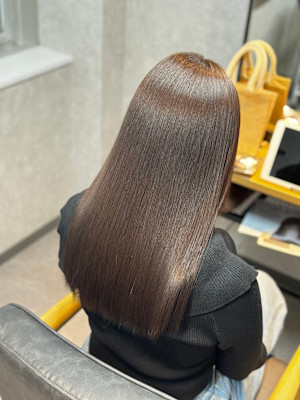 個室 髪質改善 Emily【エミリー】×スタイル