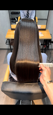 個室 髪質改善 Emily【エミリー】×スタイル