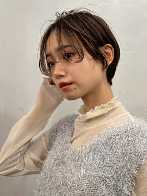 くびれショート/シースルーマッシュ/ひし形ショートボブ