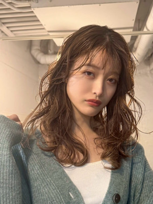 赤み消しカラー/ウェーブパーマ/レイヤーカット/顔周りカット