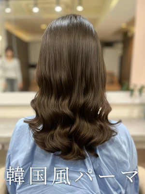 大人可愛い韓国風パーマ