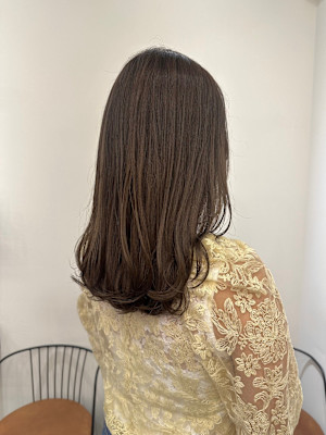 池袋  髪質改善 ゆる巻きミディ 大人可愛い オリーブブラウ