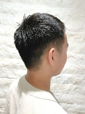 メンズベリーショート刈り上げグラデーション