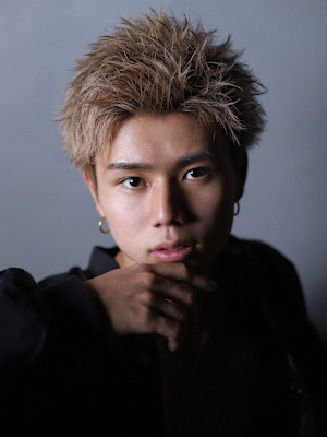 KOBスパイキーショート