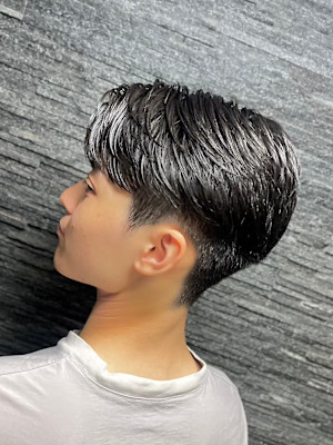 直毛必見！エレガントフェザーパーマ！