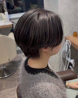 細めでつくるコントラストハイライト