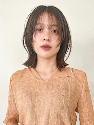 ミディアム　レイヤー　顔周りカット　顔まわりレイヤー　表参道