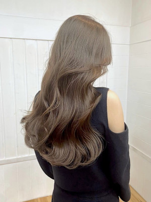 大人レイヤーくびれヘアブロンドベージュブロンドベージュ