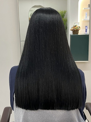 艶髪ブラックヘア