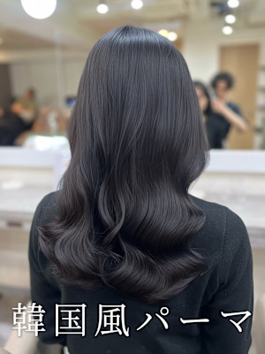 大人綺麗な韓国風パーマ
