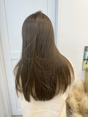 冬の温っと感があるオリーブカラー