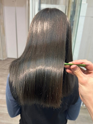 韓国シンプルストレートフルバング似合わせカットイメチェン渋谷