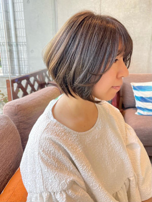 横顔美人に！くびれボブ