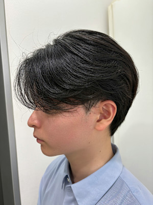 黄金比ヘア！ 毛流れセンターパート