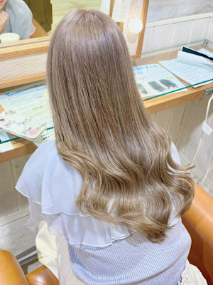 【Neolivekuta】ミルクティーベージュ【町田】