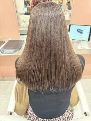 【森　ゆうや】オリーブカラー×シルキーロング×髪質改善