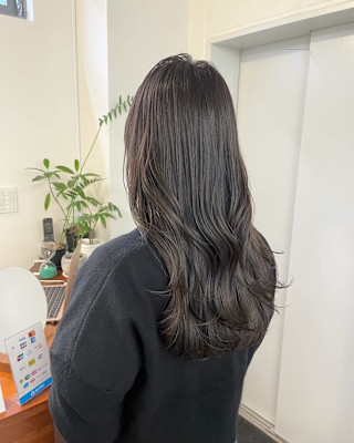 透明感×オリーブグレージュ