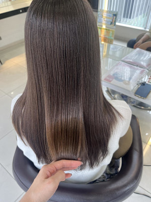 サラツヤストレート