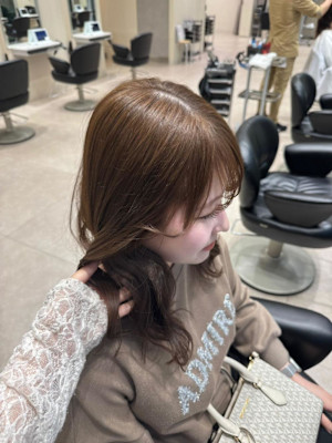 透明感のあるブラウンカラー