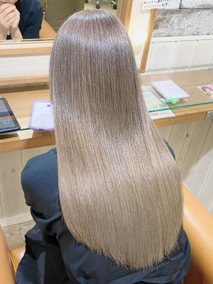 【Neolivekuta】ハイトーンベージュ【町田】