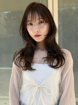 ブリーチなしカラー　レイヤーカット　顔まわりレイヤー　韓国風