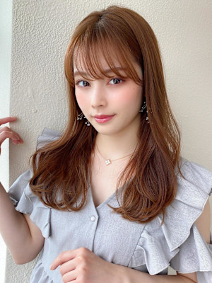 後れ毛が可愛い顔周りハイレイヤーロングチェリーブラウン 