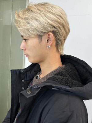 ホワイトブロンド アップバング ブリーチ ハイトーン 韓国