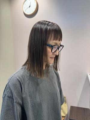 オリーブベージュ/ストレートパーマ