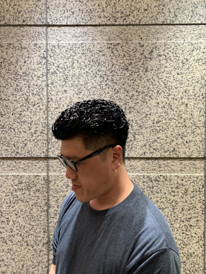 オールバックパーマ〈理容室〉