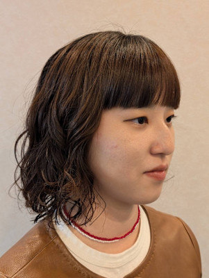 お手入れ簡単！ミディアムパーマ