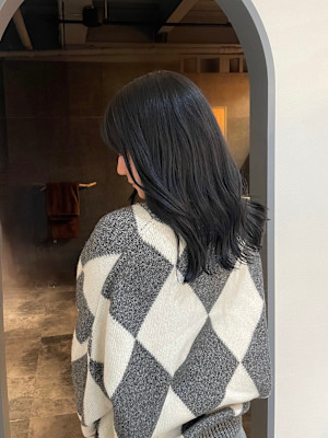 ブルーブラック