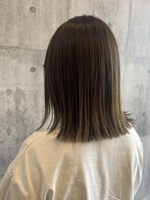 切りっぱなしボブ×オリーブカラー【ARCH Sayaka】