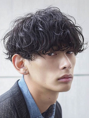 [新宿/新宿駅/新宿三丁目駅/髪質改善/韓国/ハイライト]