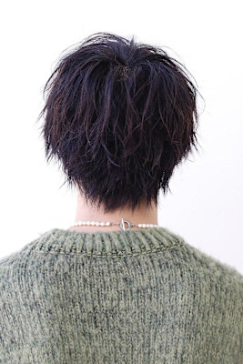 無造作ショートウルフ