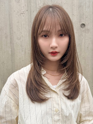 韓国風レイヤーミディシースルーバングナチュラルグレージュ