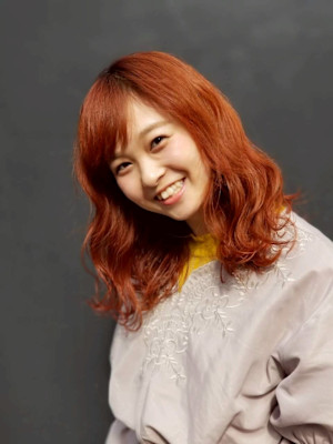 【'BEBE(ベベ)／札幌市・大通・狸小路】カラー