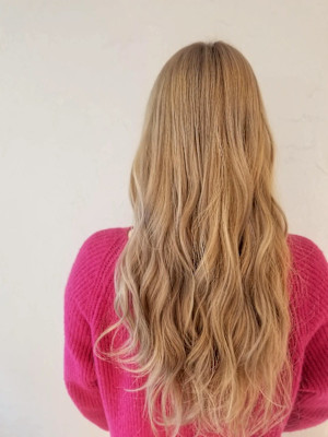 【'BEBE(ベベ)／札幌市・大通・狸小路】カラー